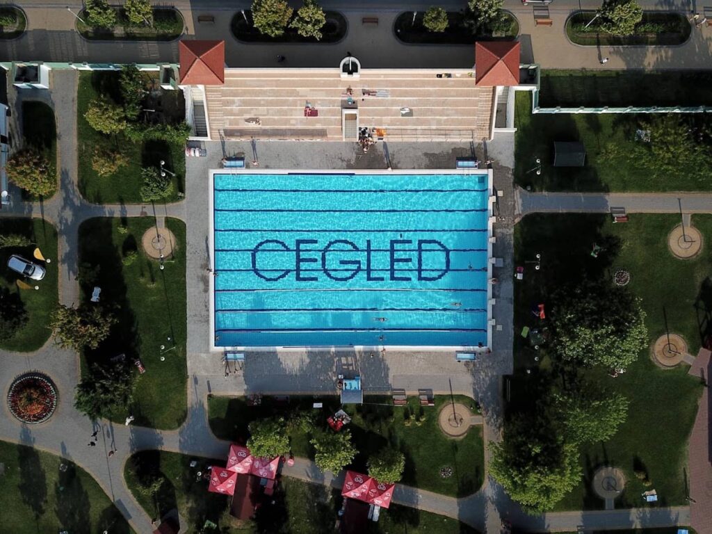 Thermalbad Cegléd, Ungarn